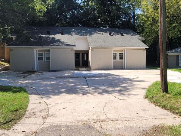 281 Chatsworth St, Baton Rouge, LA 70802
