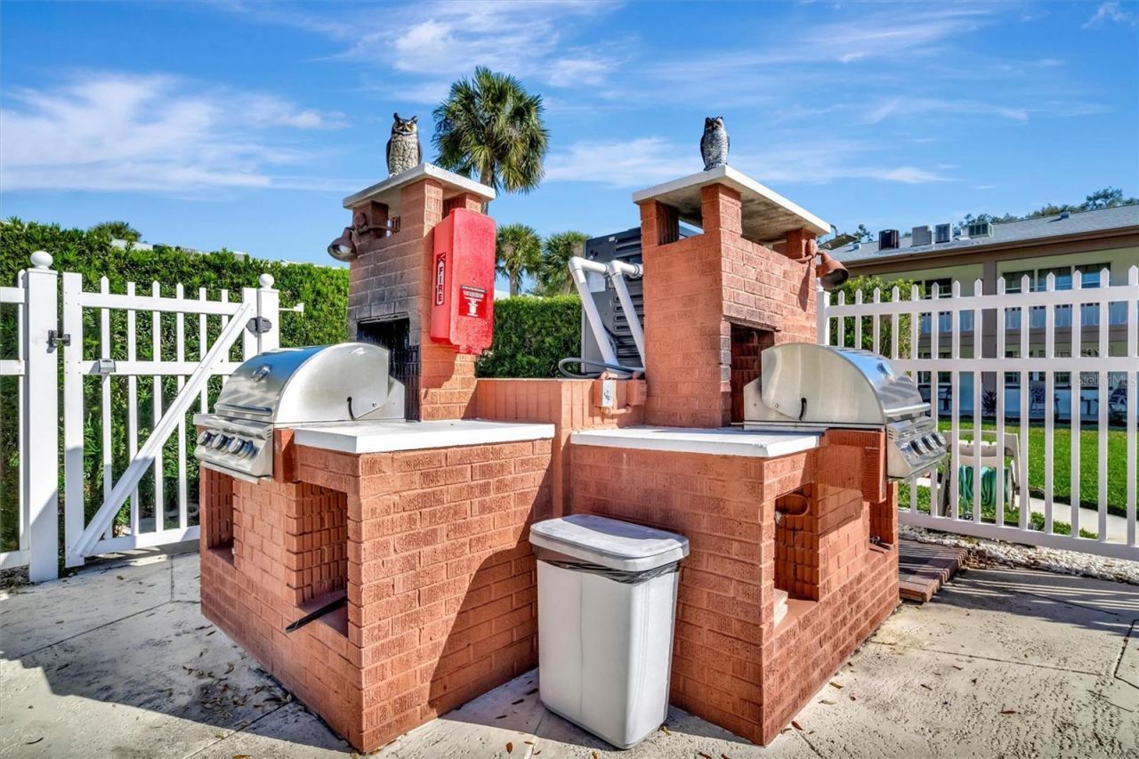 650 Pinellas Point Drive S, Unit 216, Saint Petersburg, FL 33705 Photo