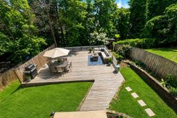 180 Phoenix Lane photo 4