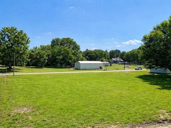 N King Street , Kinta, OK 74552