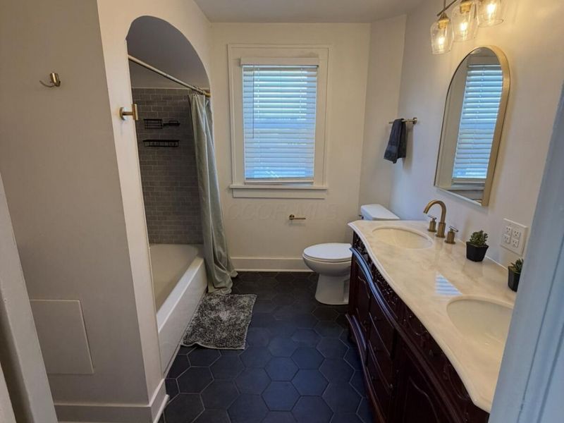 1245 E Chestnut Street, Lancaster, OH 43130 Photo 26