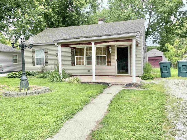 1804 E 25th Street, Muncie, IN 47302