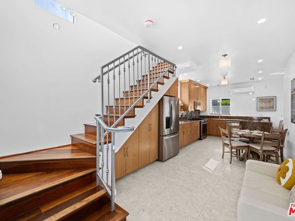 10623 W Olympic Boulevard, Los Angeles, CA 90025