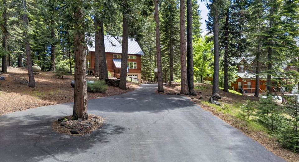 808 Lake Ridge Road, Unit 2, Lake Almanor, CA 96137 Photo