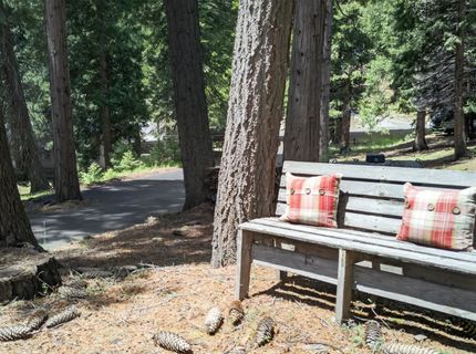808 Lake Ridge Road, Unit 2, Lake Almanor, CA 96137 Photo