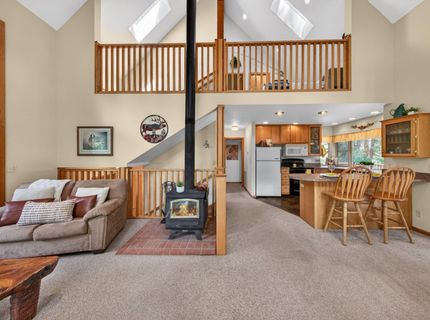 808 Lake Ridge Road, Unit 2, Lake Almanor, CA 96137 Photo