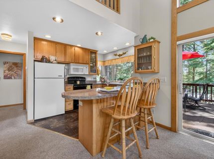 808 Lake Ridge Road, Unit 2, Lake Almanor, CA 96137 Photo