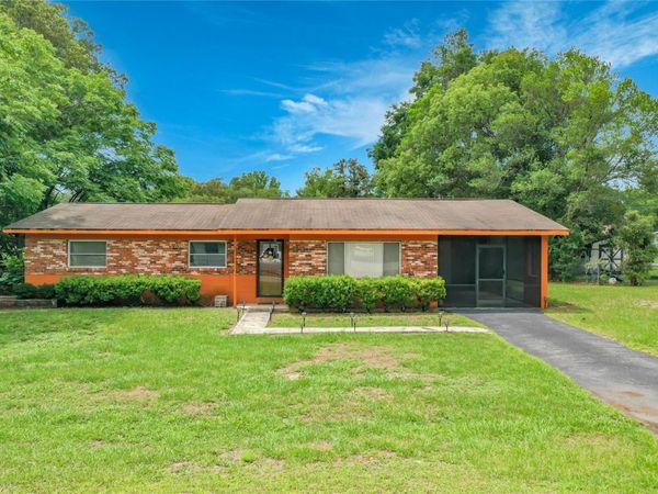 910 NE 45TH STREET, OCALA, FL 34479