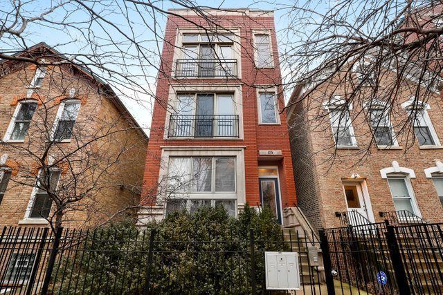 875 N Paulina Street , Chicago, IL 60622
