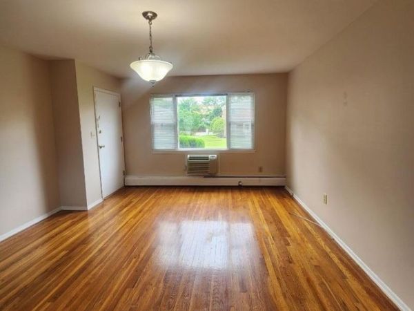 43 Conforti Ave, Unit 65, West Orange, NJ 07052