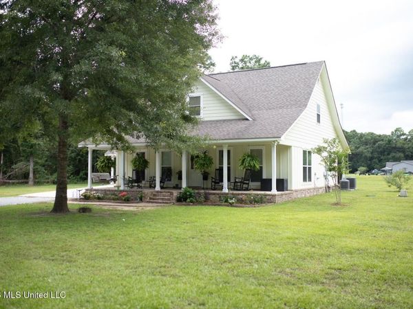 7720 Coleman Homestead Road, Moss Point, MS 39562