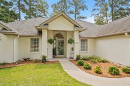 1016 Pine Martin Road photo 4