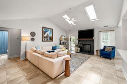 1016 Pine Martin Road photo 4