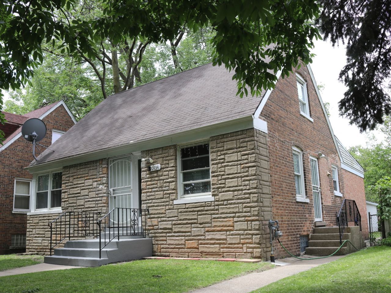 10134 S Bensley Avenue , Chicago, IL 60617