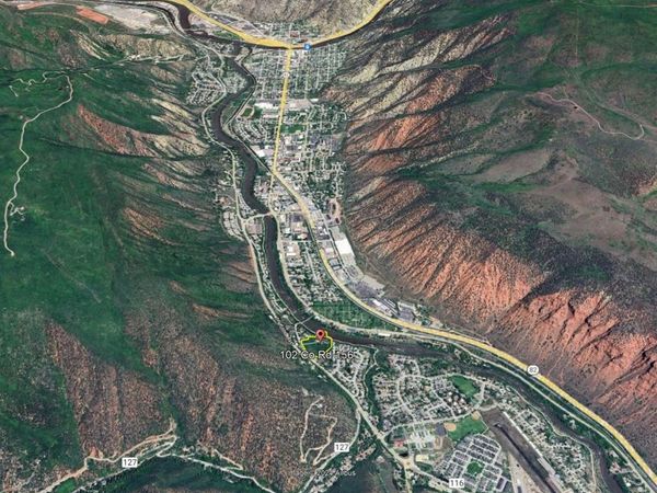 102 County Road 156 , Glenwood Springs, CO 81601