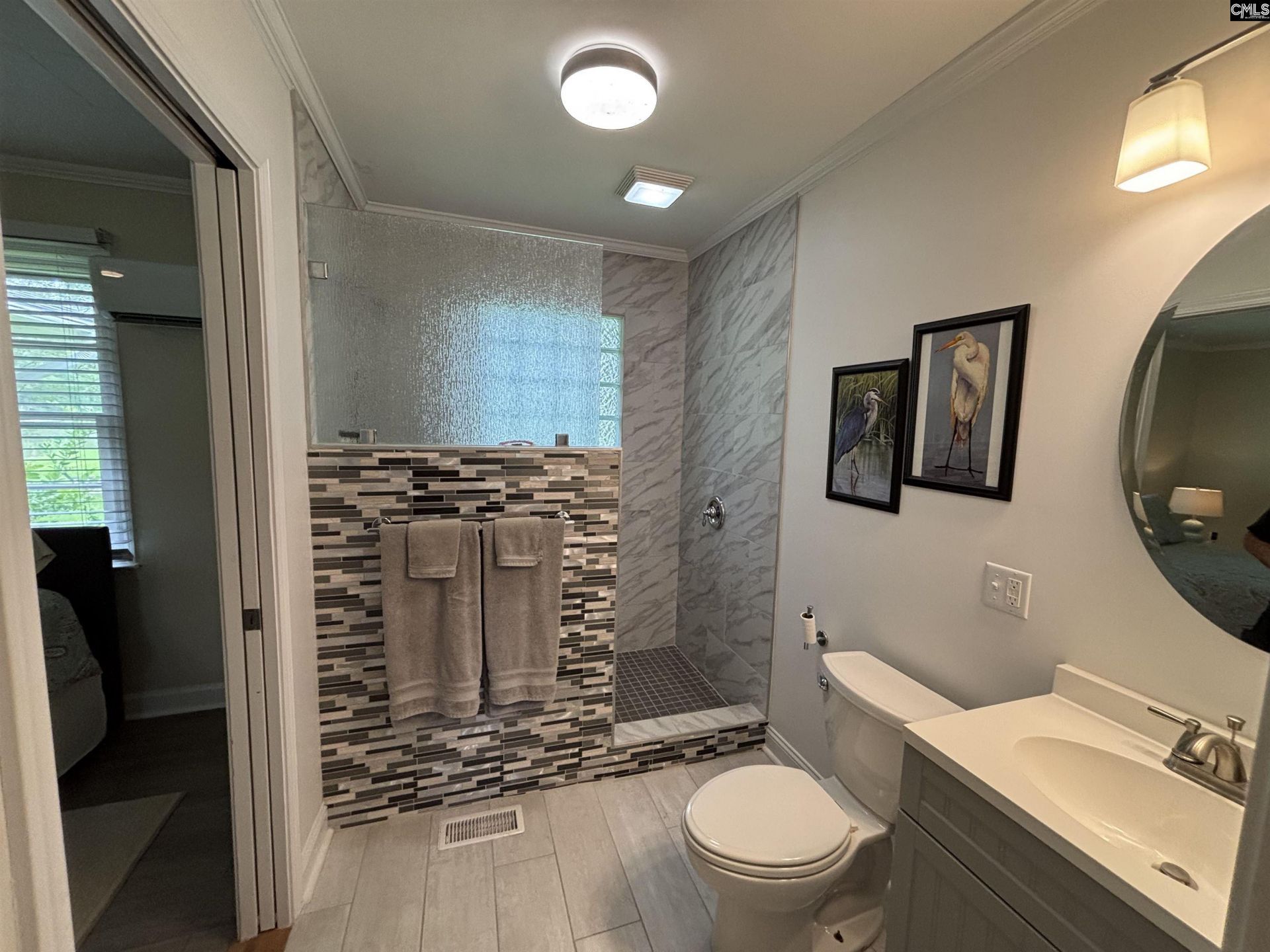 858 Pinehurst Road  Photo 13