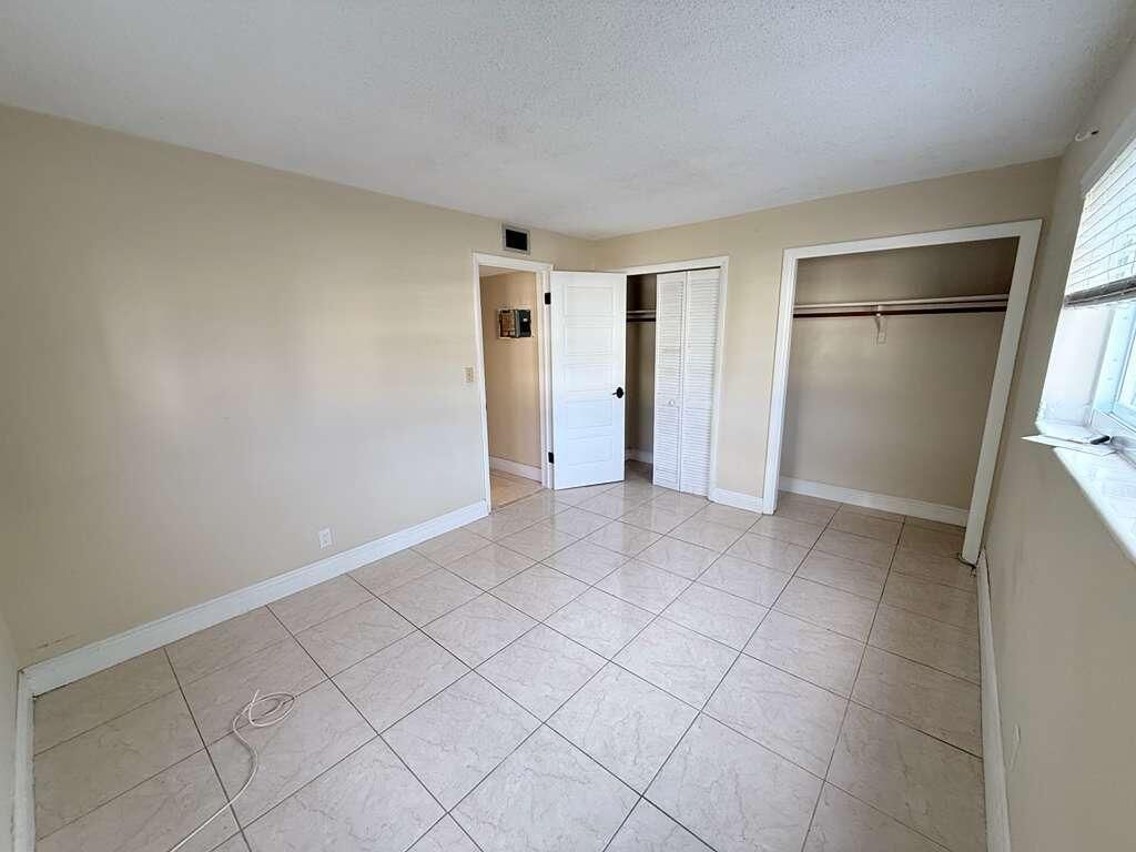 2210 Taylor Street, Unit 207, Hollywood, FL 33020 Photo