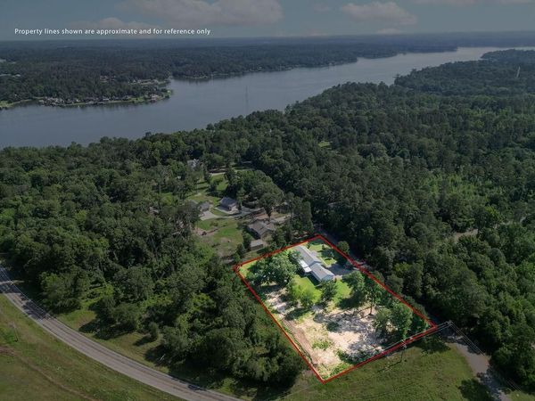 85 SE CR 4305 , Scroggins, TX 75480