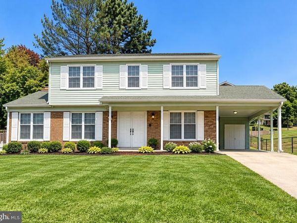 5218 KENSTAN DRIVE, TEMPLE HILLS, MD 20748