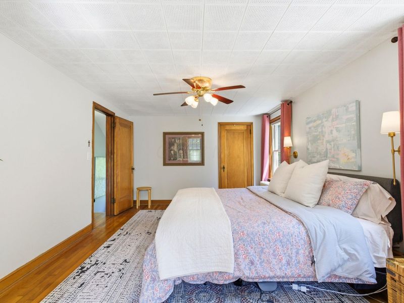 60 N Cassady Avenue, Columbus, OH 43209 Photo 26