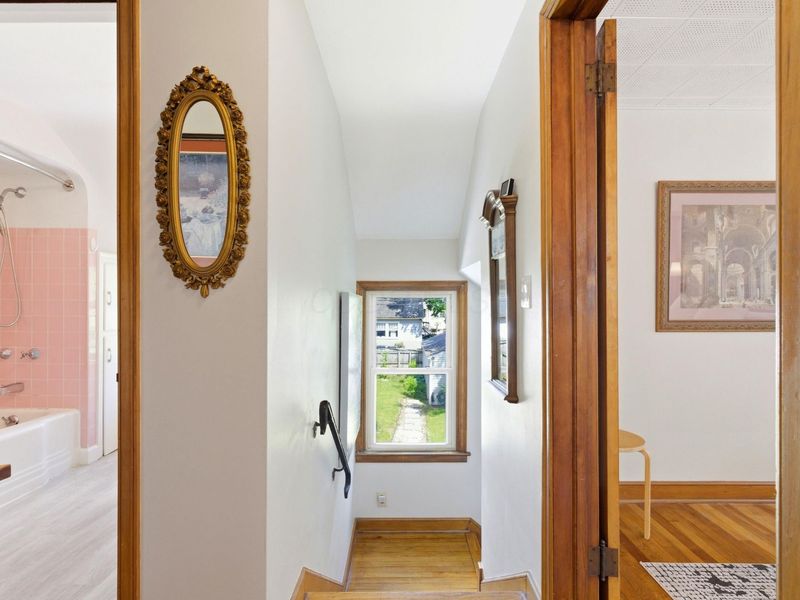 60 N Cassady Avenue, Columbus, OH 43209 Photo 30
