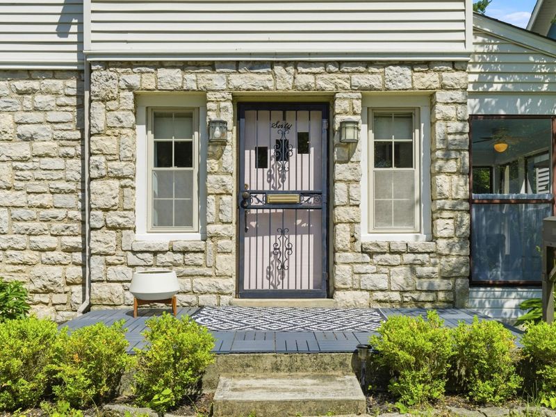 60 N Cassady Avenue, Columbus, OH 43209 Photo 5