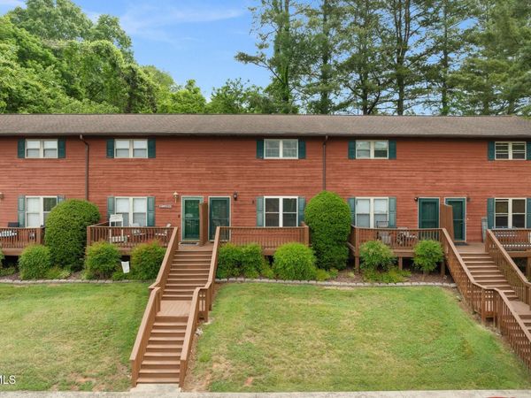 461 J A Hodge Rd 461 Road, Unit 4, Piney Flats, TN 37686