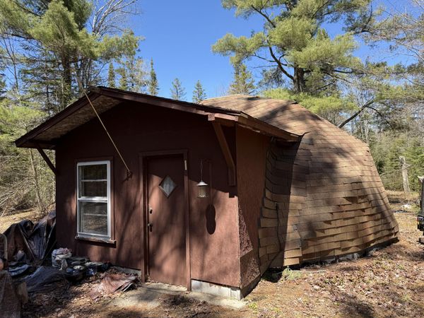 W9718 Black River RD, Naubinway, MI 49762