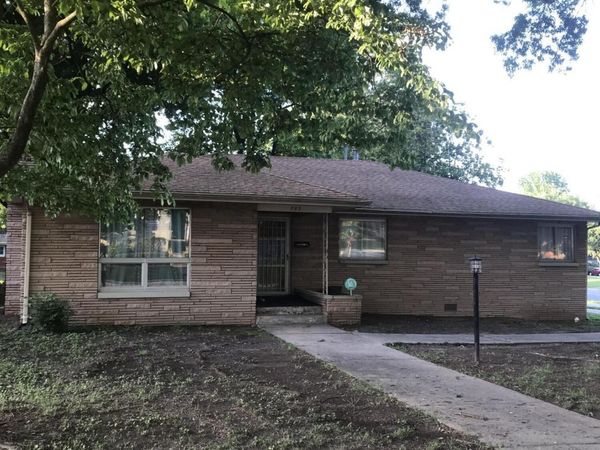 703 W Stanford Street, Springfield, MO 65807