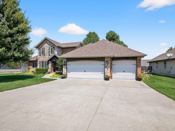 1699 E New Madrid , Republic, MO 65738
