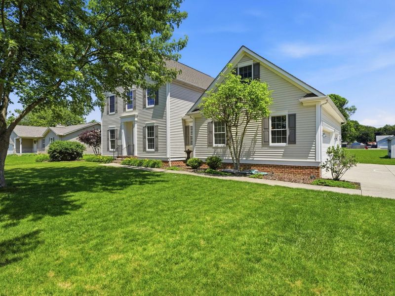 58 Belz Warner Boulevard, Reynoldsburg, OH 43068 Photo 3