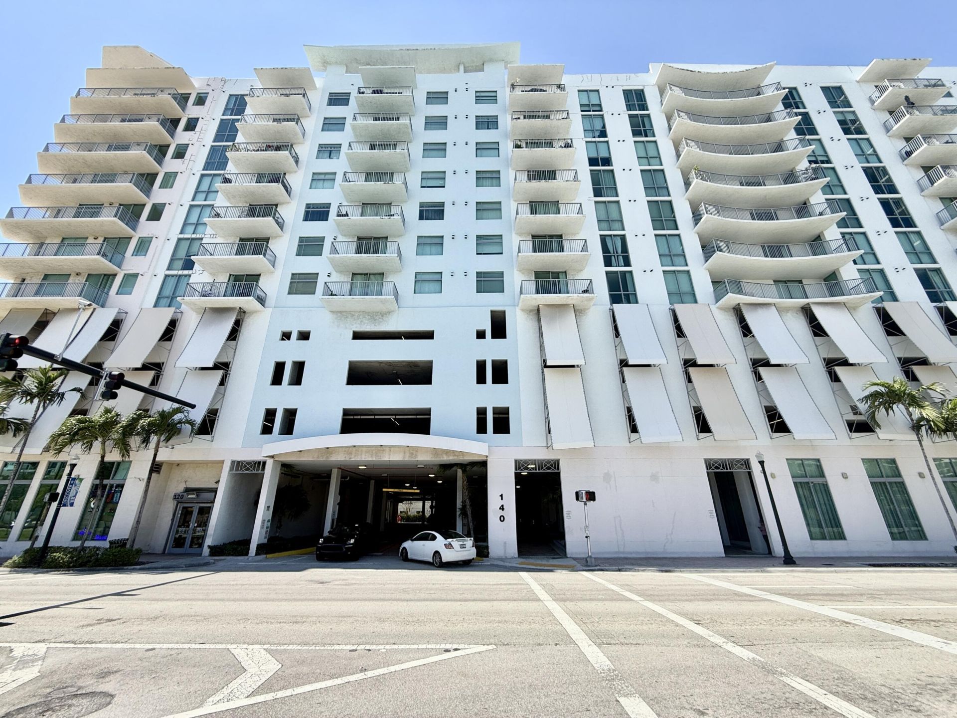 140 S Dixie Highway, Unit 813, Hollywood, FL 33020 Photo