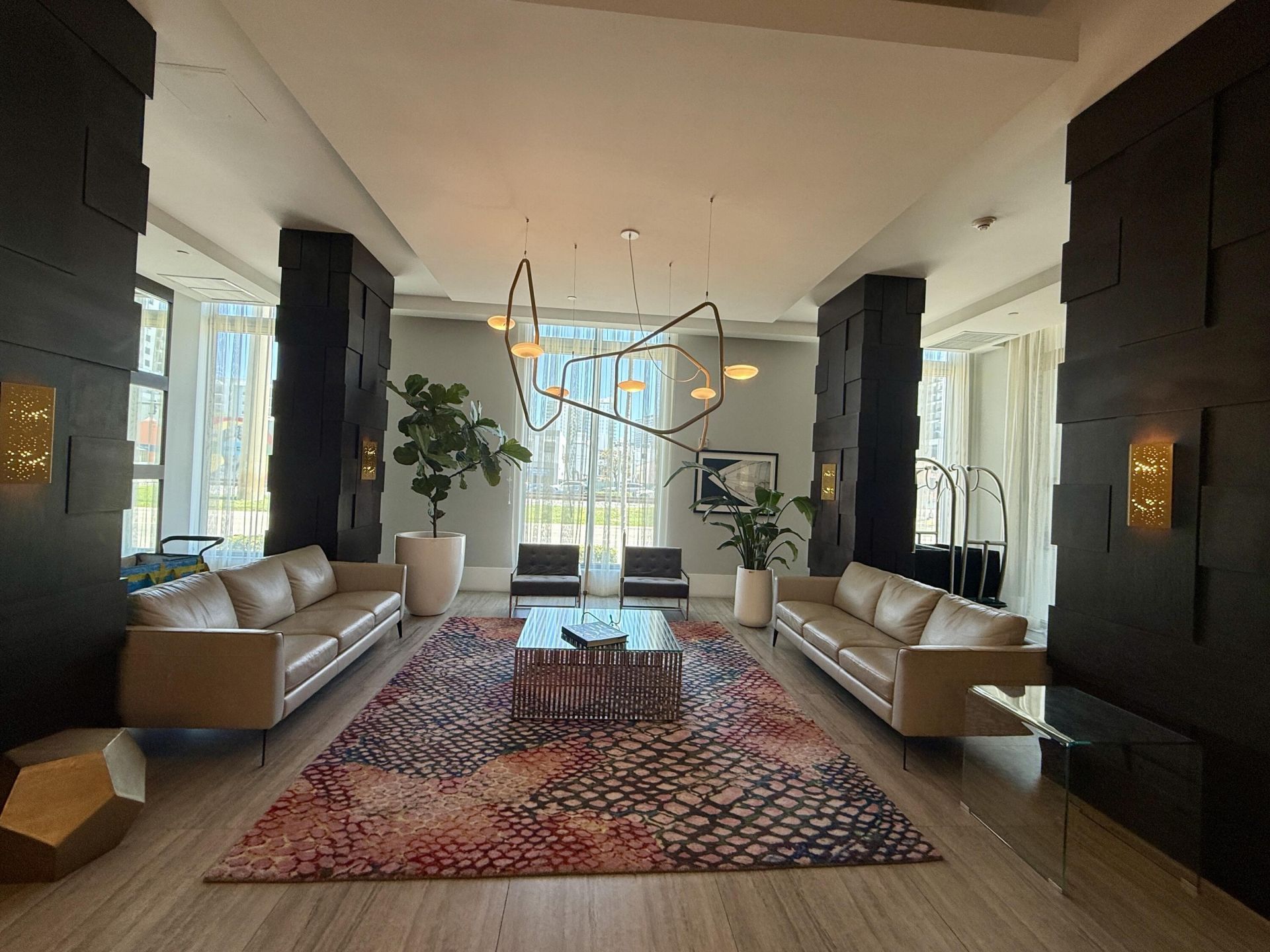 140 S Dixie Highway, Unit 813, Hollywood, FL 33020 Photo