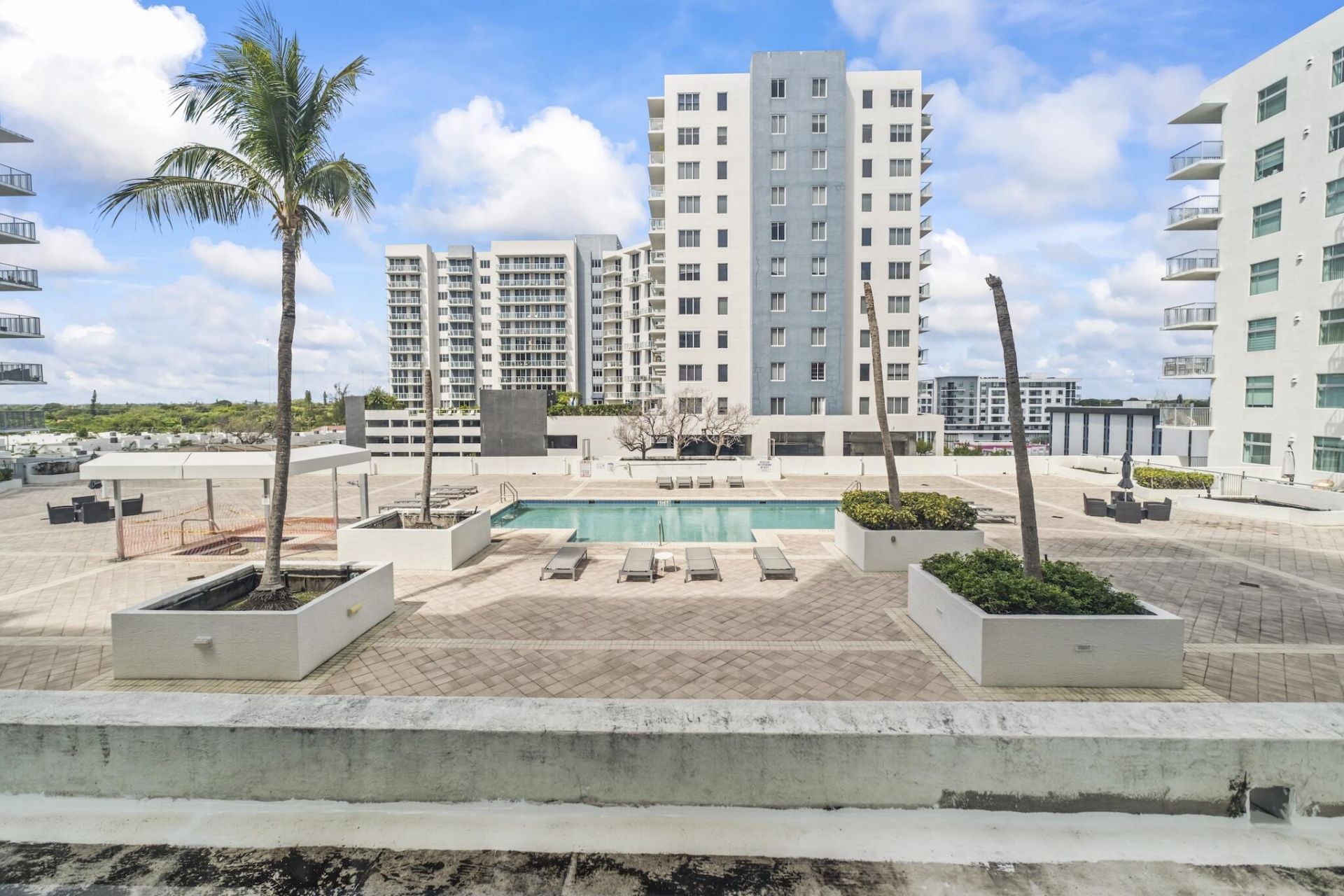 140 S Dixie Highway, Unit 813, Hollywood, FL 33020 Photo