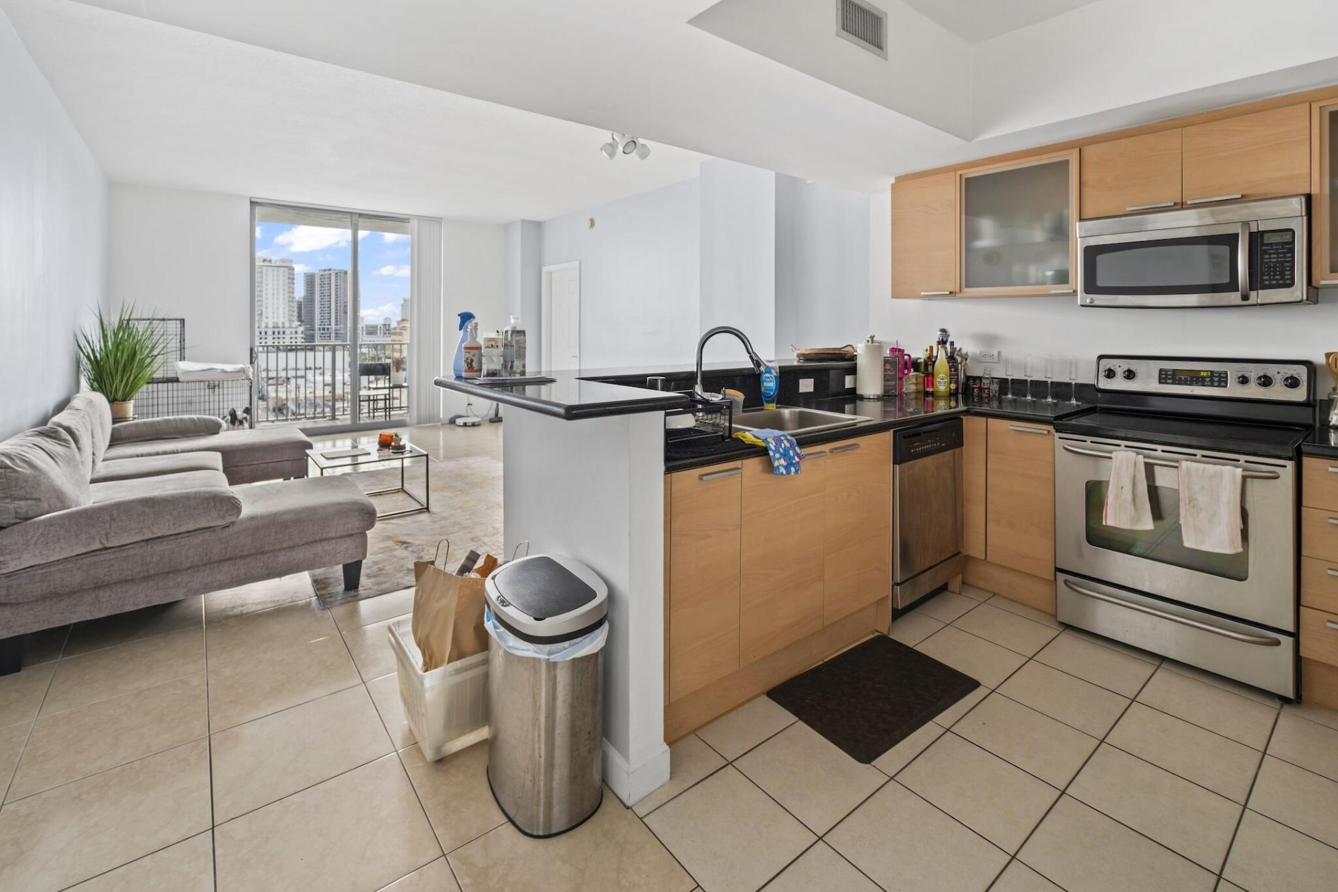 140 S Dixie Highway, Unit 813, Hollywood, FL 33020 Photo