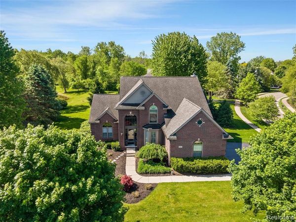 4617 Waterbury Drive, Independence Twp, MI 48348