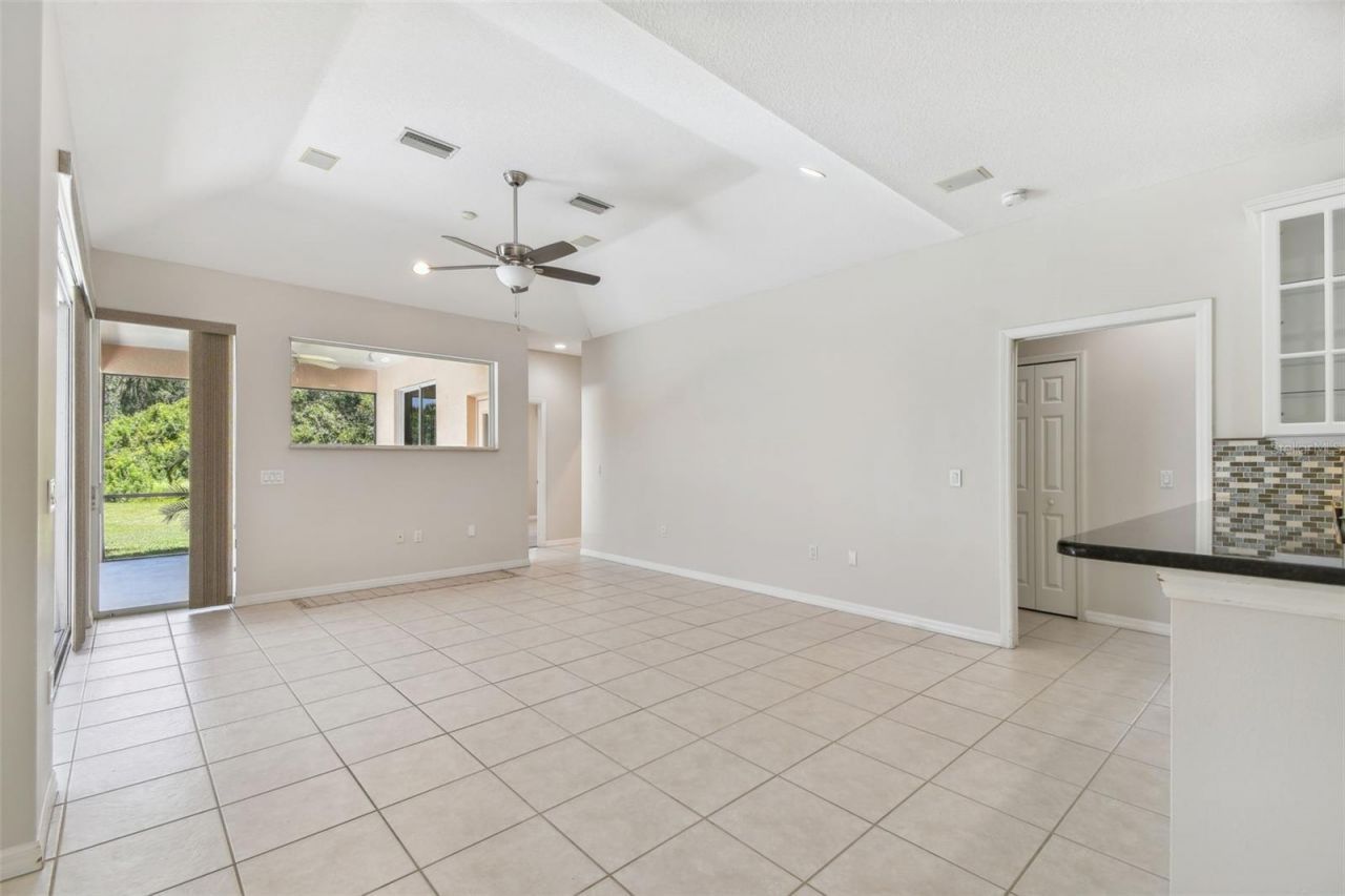 6815 Honeysuckle Trail , Lakewood Ranch, FL 34202 Photo