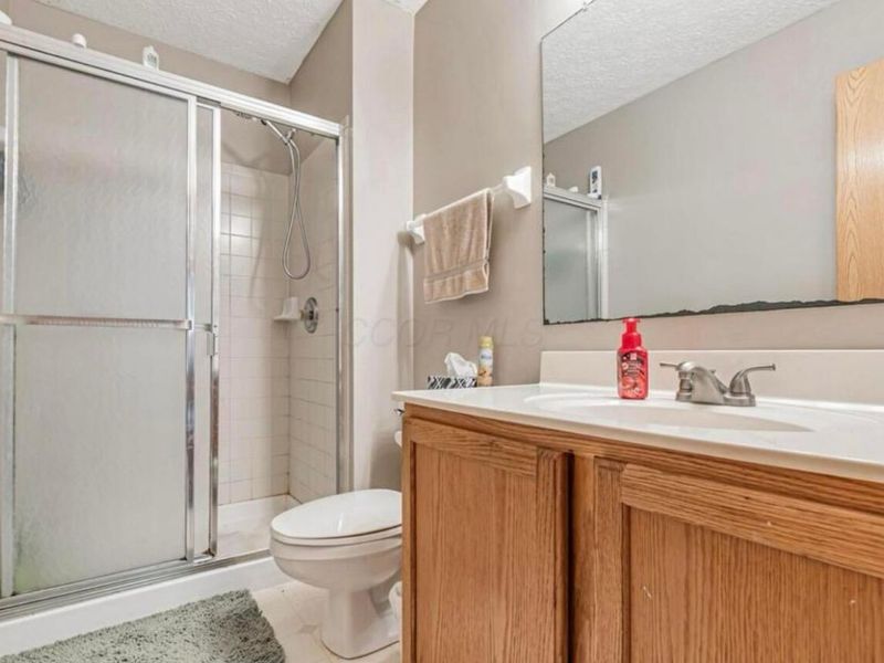 3150 Berkley Pointe Drive , Columbus, OH 43230 Photo 17