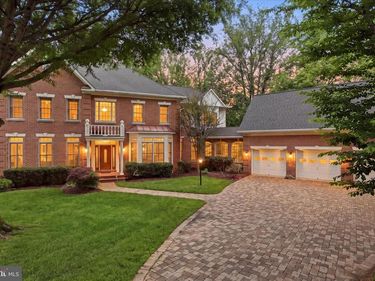 1127 MARLENE LANE , GREAT FALLS, VA 22066