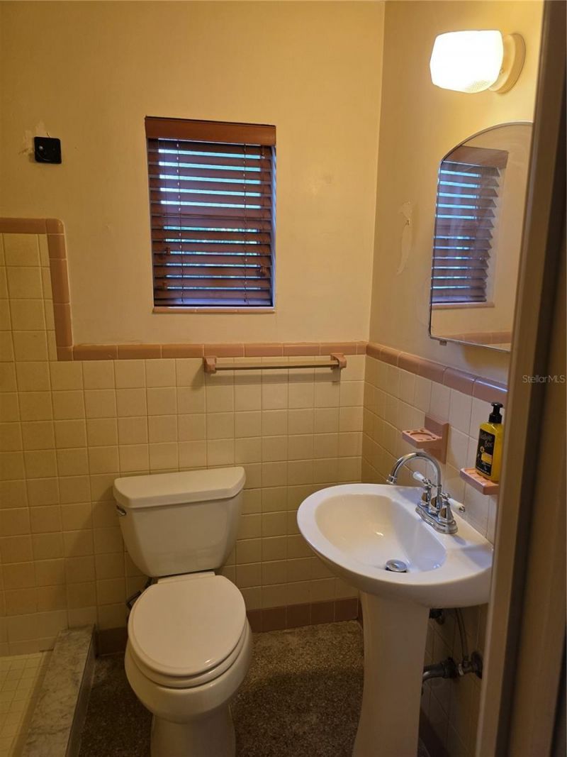 2444 37th Street N, Saint Petersburg, FL 33713 Photo