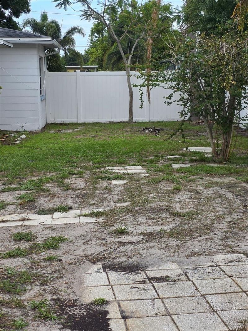 2444 37th Street N, Saint Petersburg, FL 33713 Photo