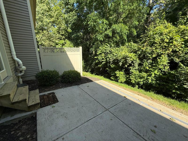2280 Village At Bexley Drive, Columbus, OH 43209 Photo 29