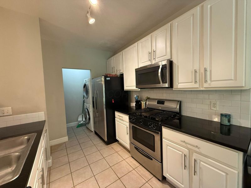 2280 Village At Bexley Drive, Columbus, OH 43209 Photo 8