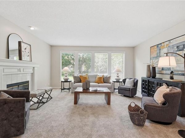 7816 W 147th Terrace, Overland Park, KS 66223