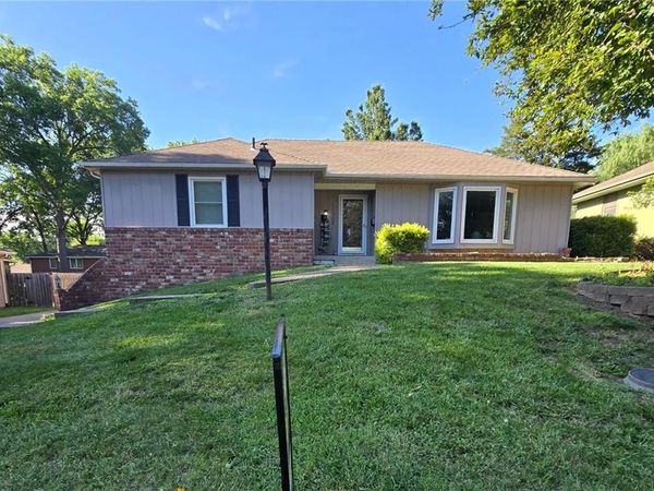 11308 E 62nd Street, Raytown, MO 64133