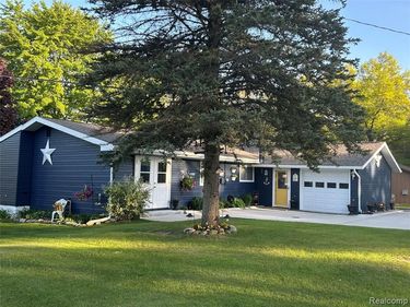 3301 W Huckleberry Trail, Surrey Twp, MI 48622