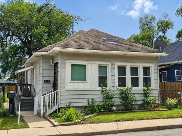312 Stone Street , Kankakee, IL 60901