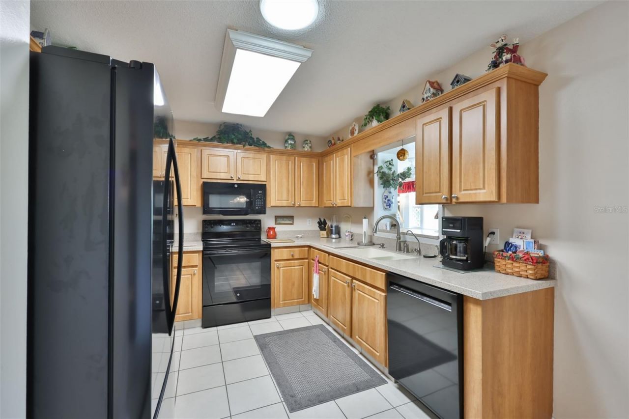 684 Allegheny Drive , Sun City Center, FL 33573 Photo