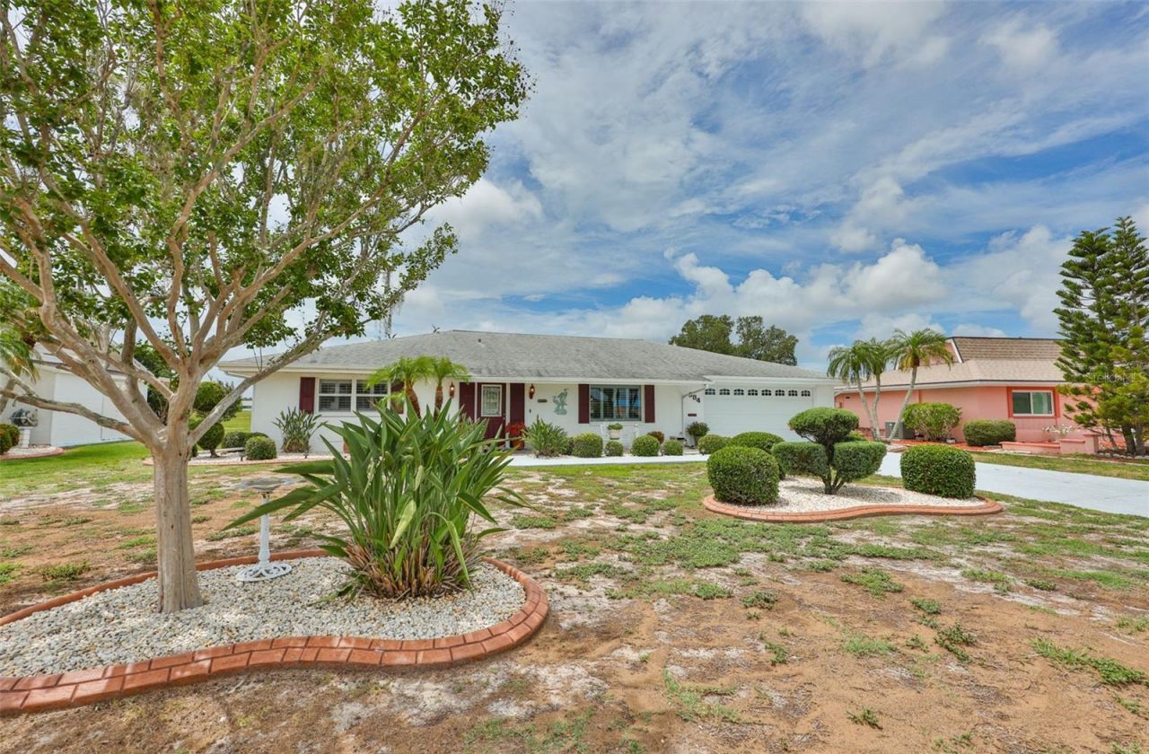 684 Allegheny Drive , Sun City Center, FL 33573 Photo