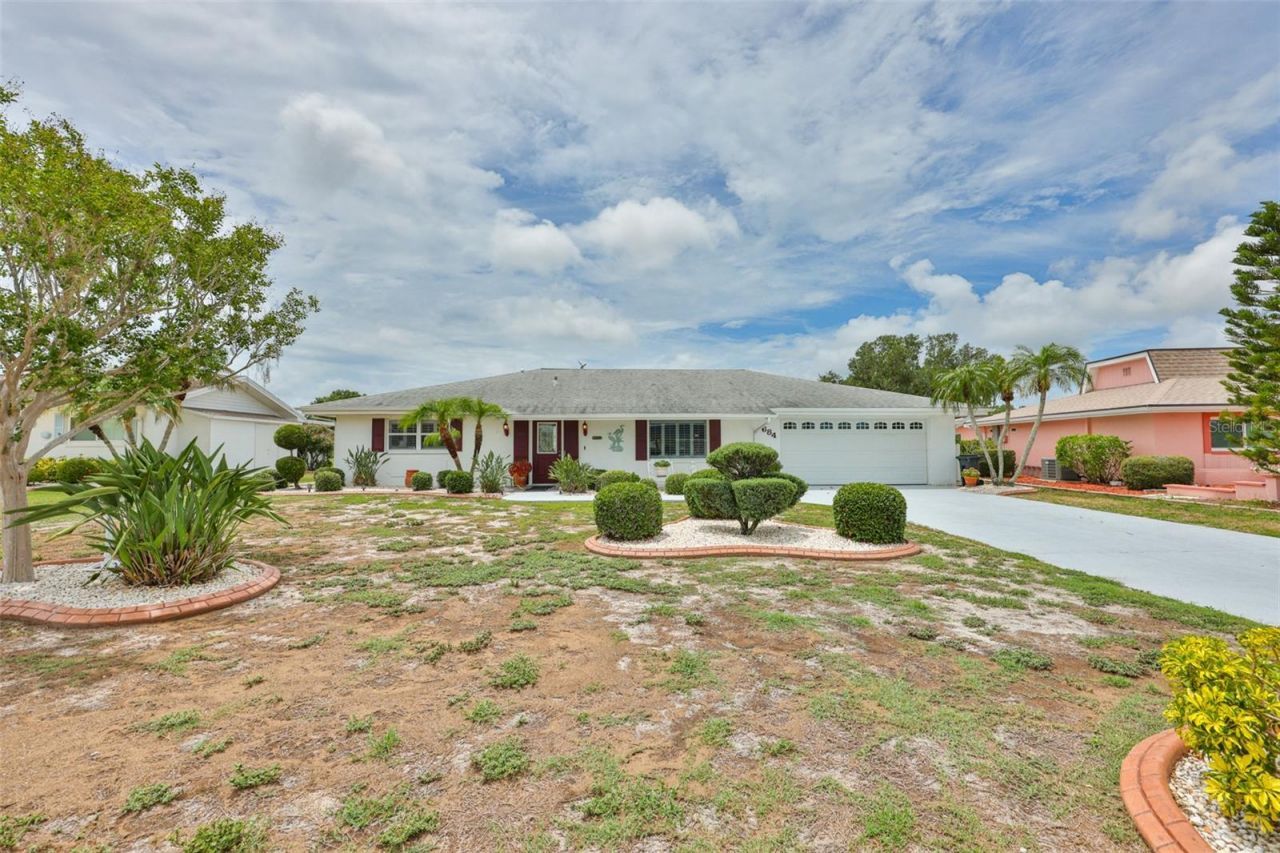 684 Allegheny Drive , Sun City Center, FL 33573 Photo